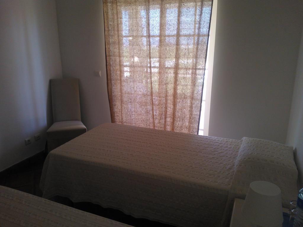 Maison d'hôtes Quinta Da Moura Casa-De-Campo à Tavira Chambre photo