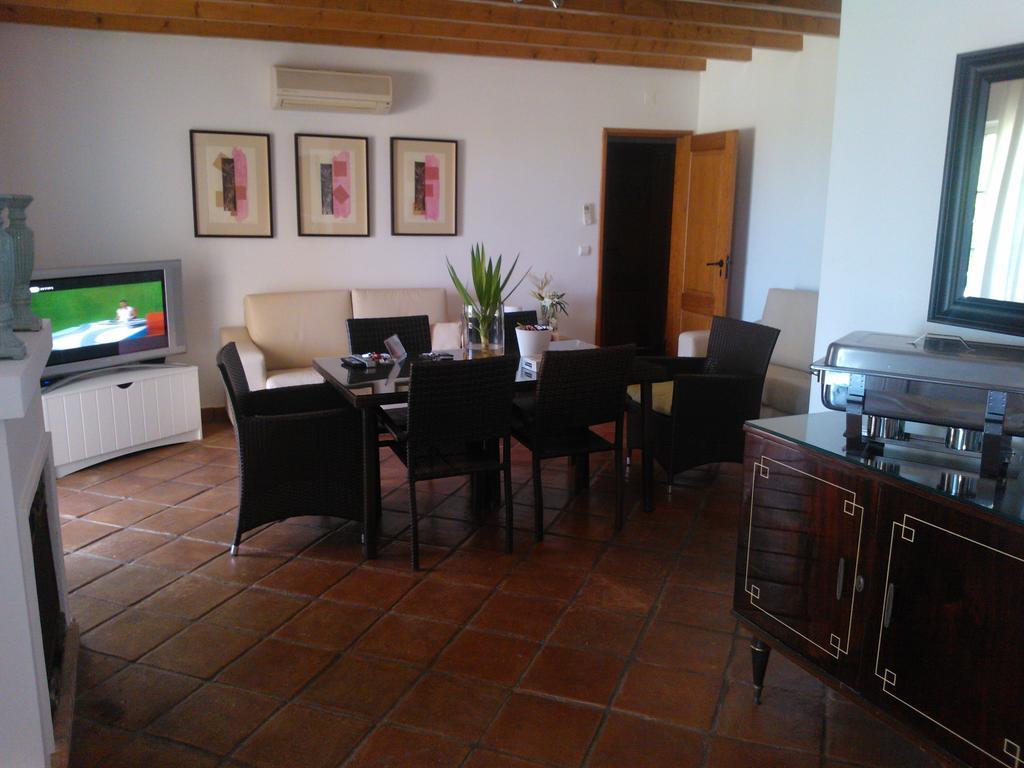 Maison d'hôtes Quinta Da Moura Casa-De-Campo à Tavira Extérieur photo